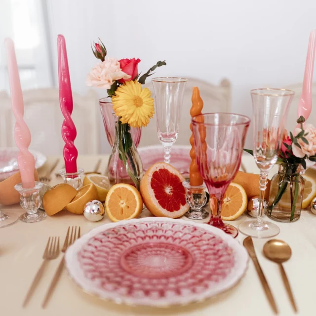 A bit of a throwback, but does hot pink and citrus ever really go out of style in the summertime? The bold pops of color just look so fun! 

Photos: @photosnimaryjo 

Coordinator: @cactusflowerphotographyllc
Venue: @themusemanor
Bartending: @haulinghappyhour 
Tablescape: @grandsrentals 
Bakery: @twoblondesbakery 
Balloon arch: @poppedparty
Floral: @bringjoytexas
Hair and makeup: @studiodg_beauty 
Stationary: @photosnimaryjo
Spray tan: @tannedbythec

Model: @_faithfleeman_
Model: @katelynn.Siebert 
Model: @preppyhex
Model: @western.amiga
Model: @jessifleming.compass.
.
.
#bringjoy #florist #floristofinstagram #flowers #flowersofinstagram #houstonlove #love #wedding #weddings #bride #groom #houstonweddings #texas #houston #htx #houstonvenue #houstonflorist