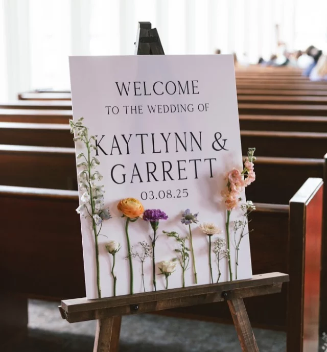 Lovely couple! Loved their venues 🤎

#bringjoy #love #houston #texas #florist #houstonflorist